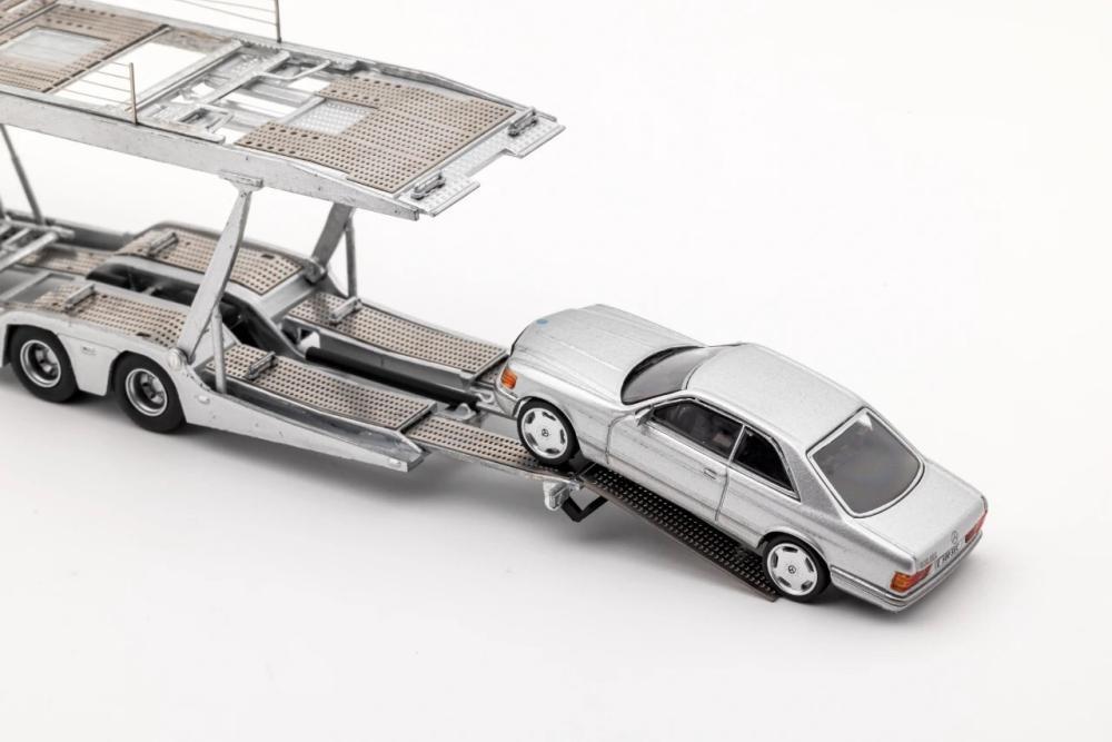 (Pre-Order)1/64 Mercedes-Benz Actros Double Level Transporter