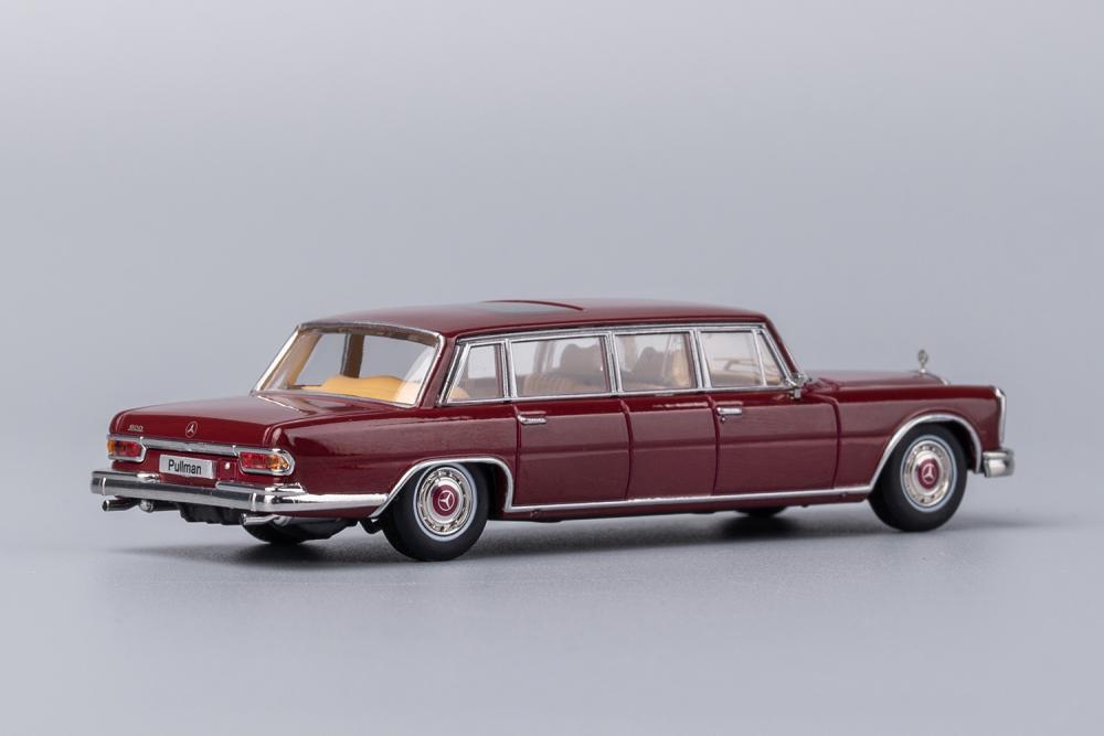 1/64 Mercedes-Benz Pullman W100 Limo Sun Roof Edition